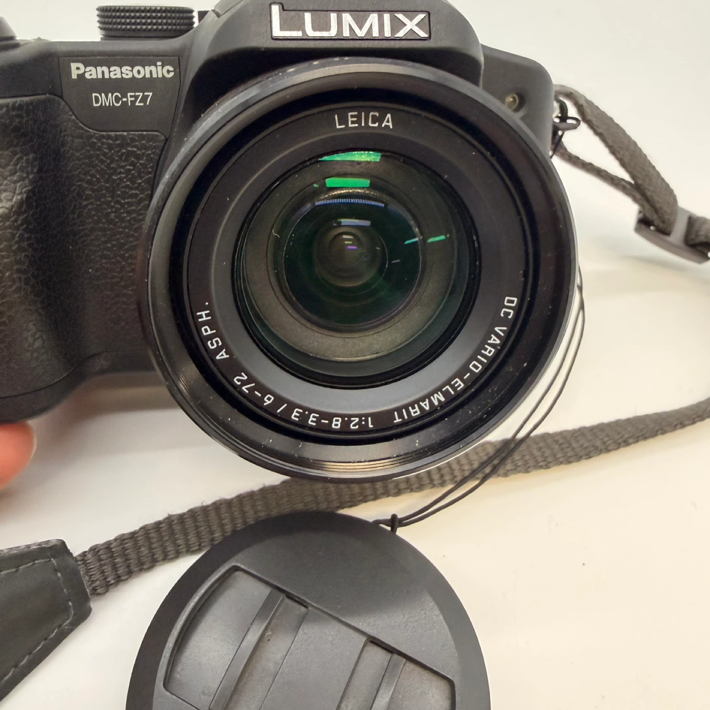 Panasonic Lumix DMC-FZ7 Digital Camera with Accessories - photo 4