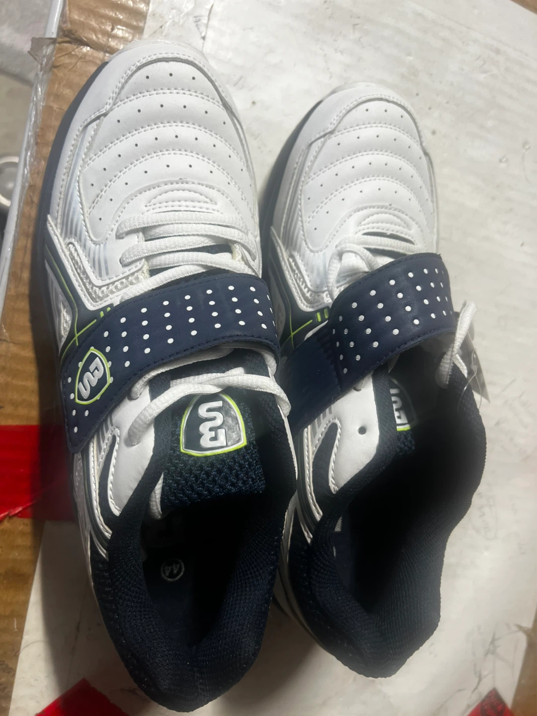 For sale man bs.sports shores new