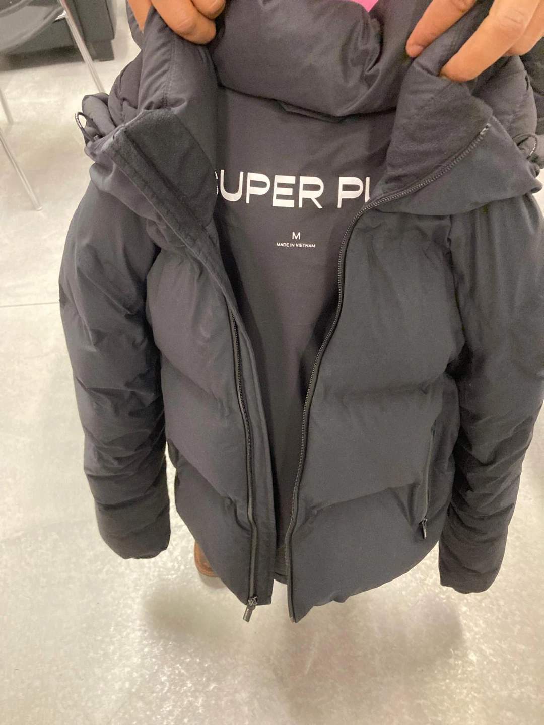 Super Pu Black Puffer Jacket with Hood - Size M - photo 3