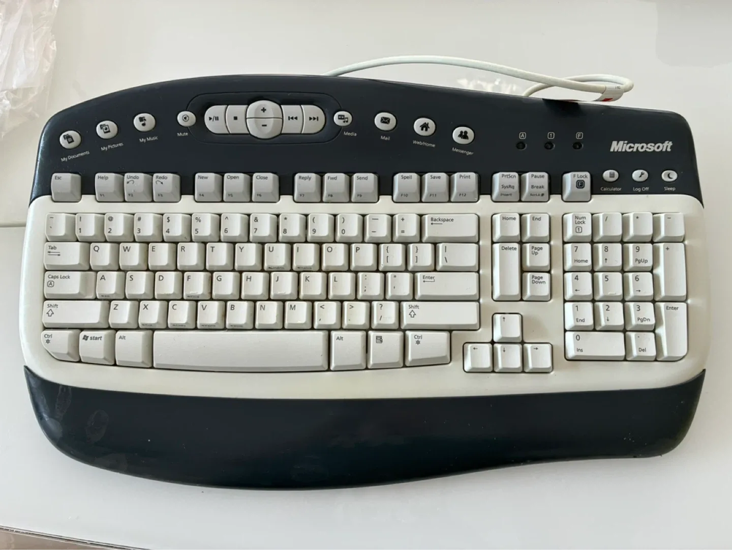 Microsoft Multimedia Keyboard