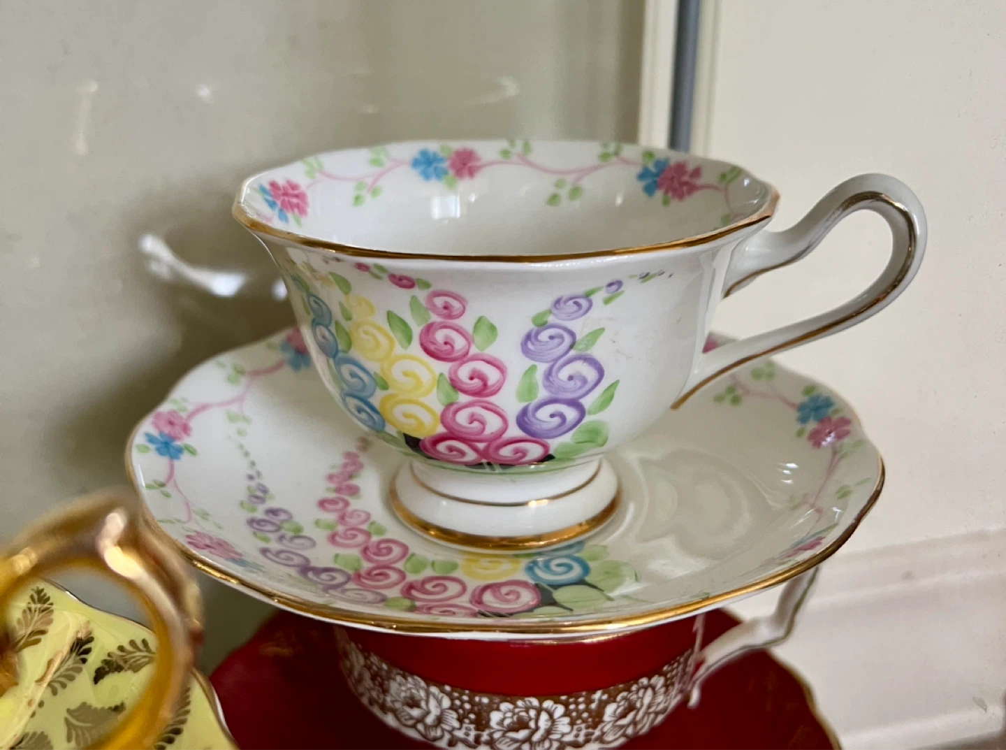 Vintage Royal Albert Tea Cup and Saucer Set - photo 2