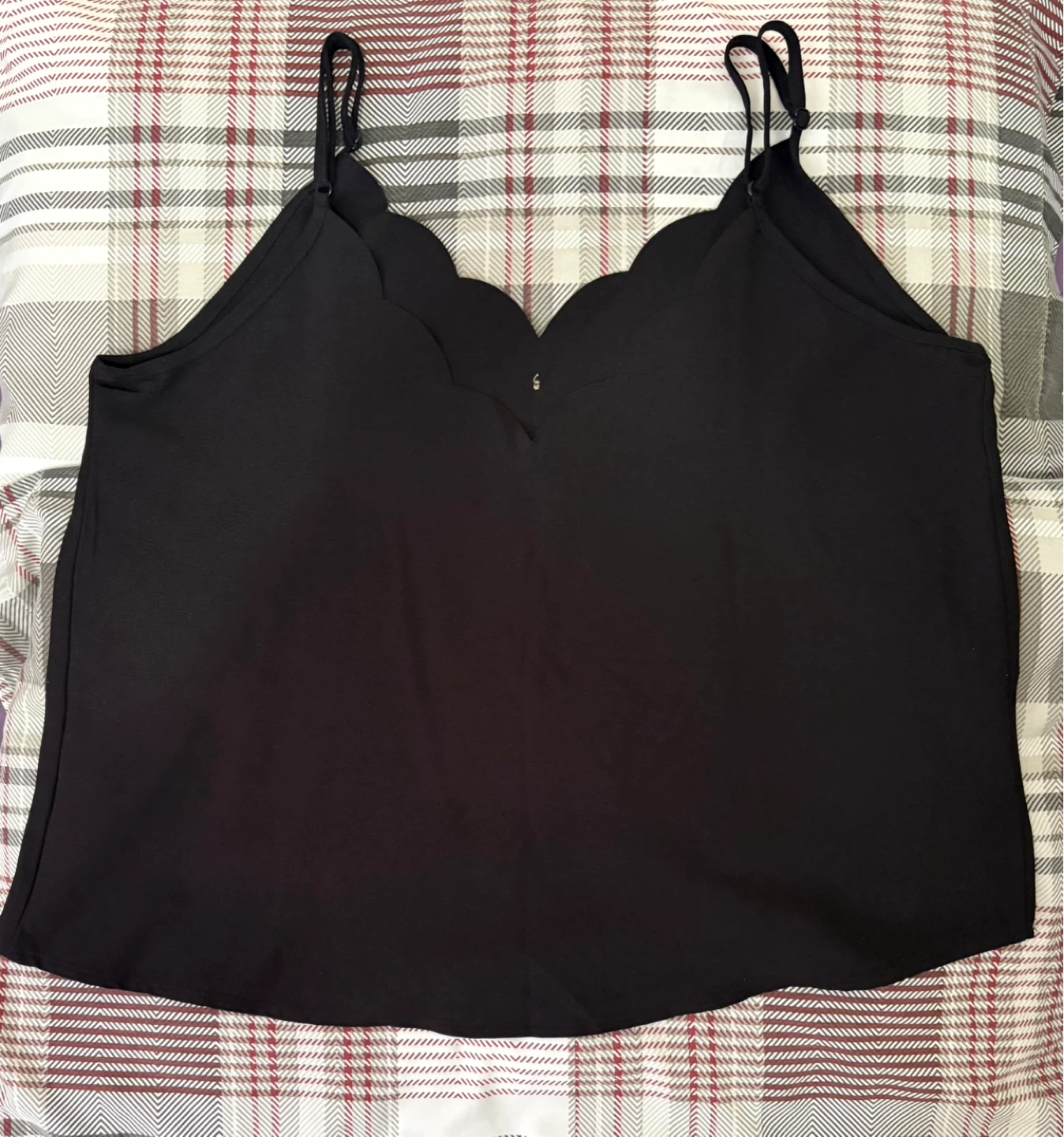 SHEIN Black Scalloped Button-front Cami Top XL - photo 2