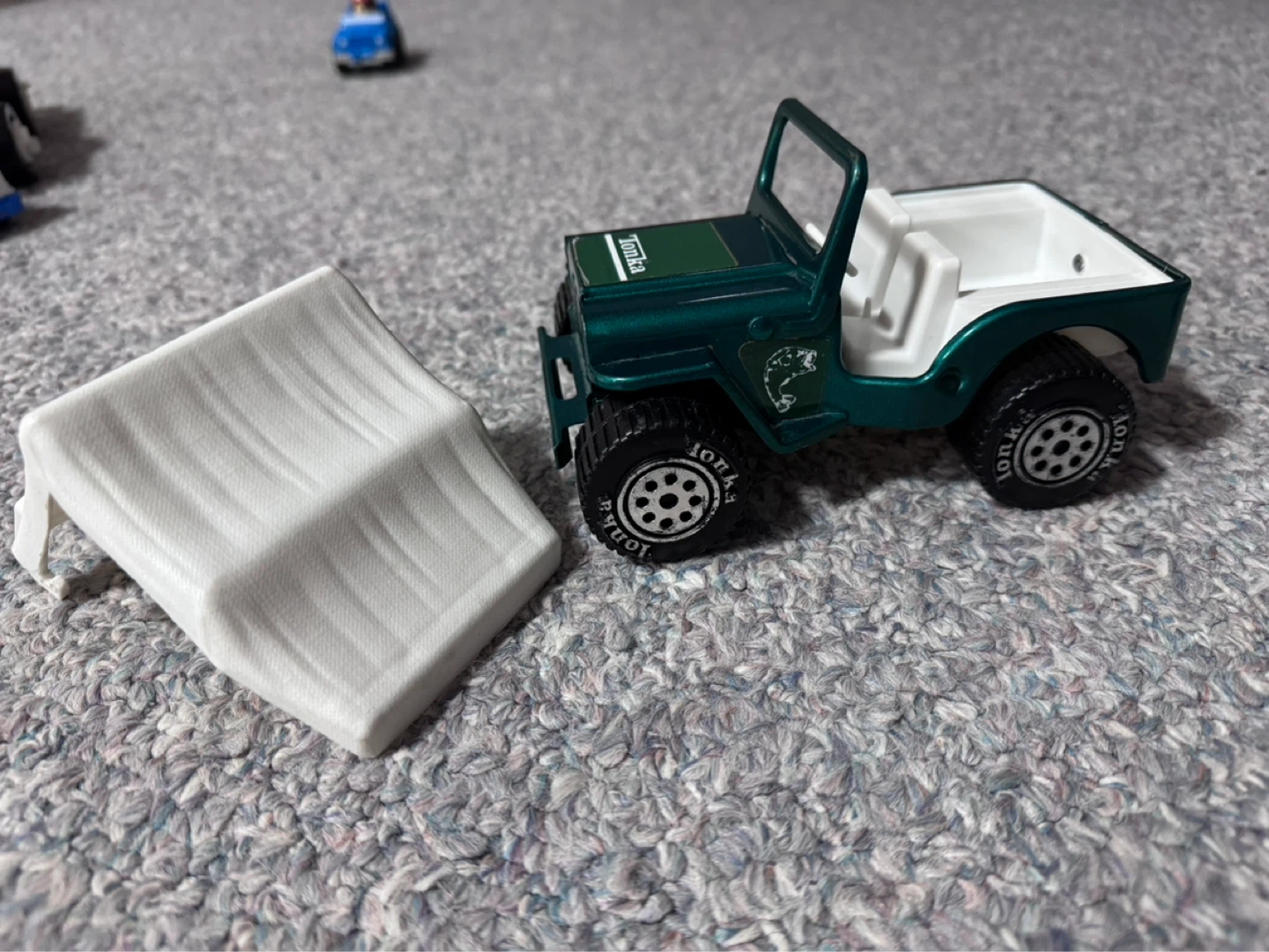 Vintage Tonka Jeep Toy with Removable Canopy - photo 3