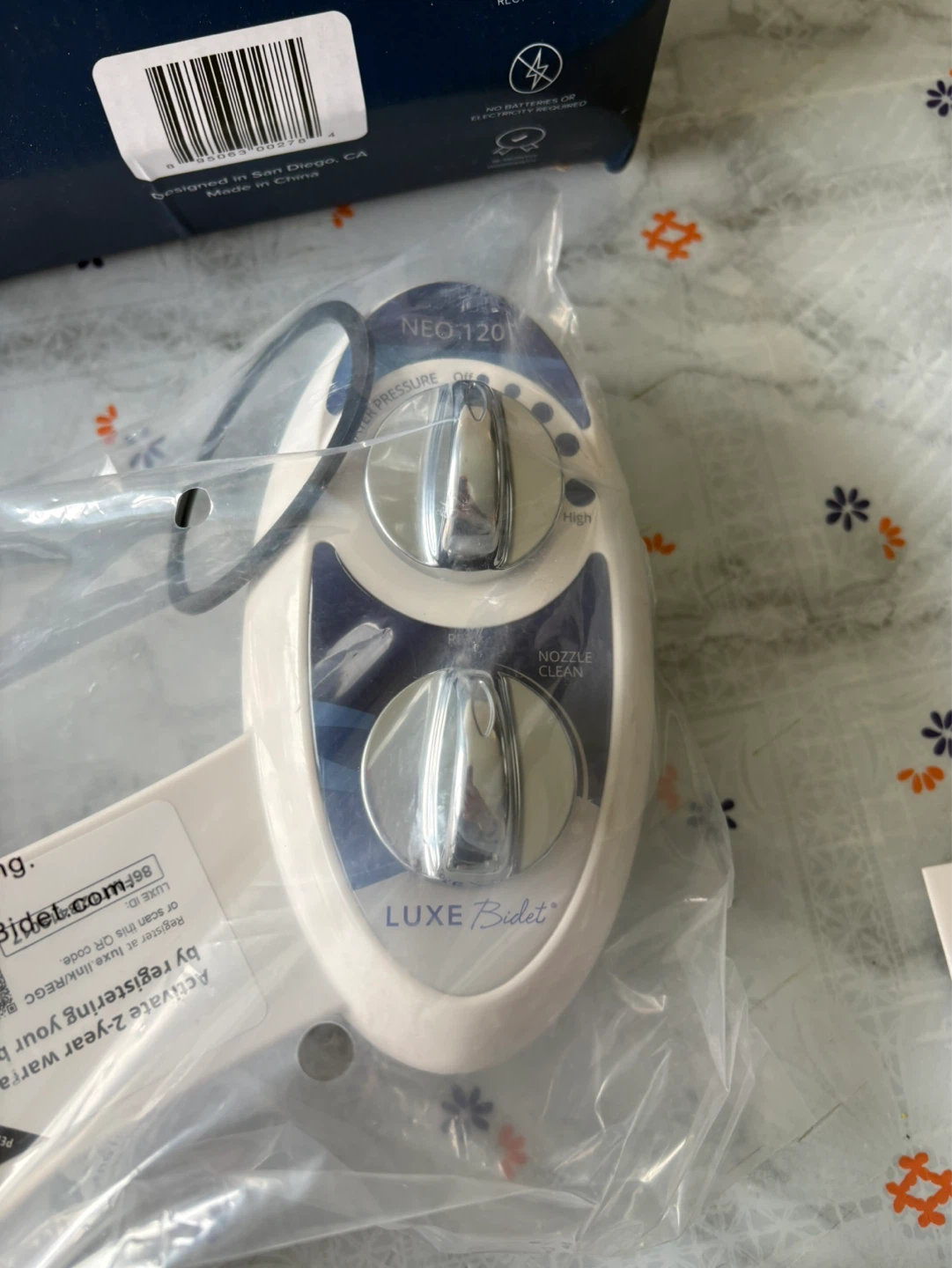 Luxe Bidet NEO 120 Blue – Brand New - photo 3