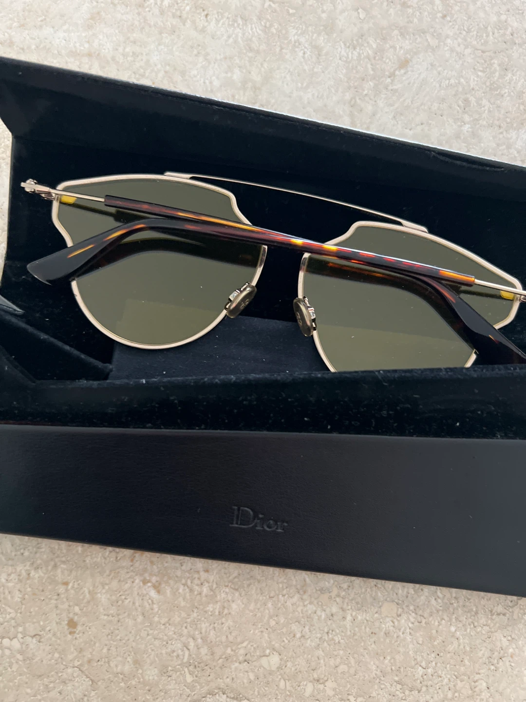 Dior Sunglasses - photo 2