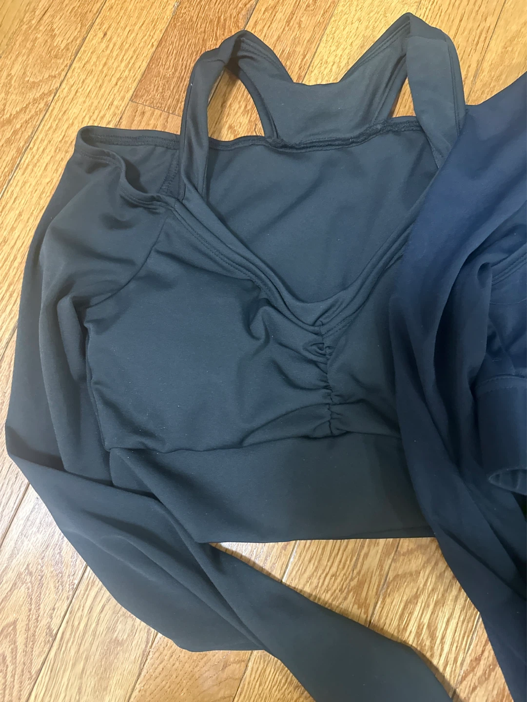 Long Sleeve Workout Tops - photo 5