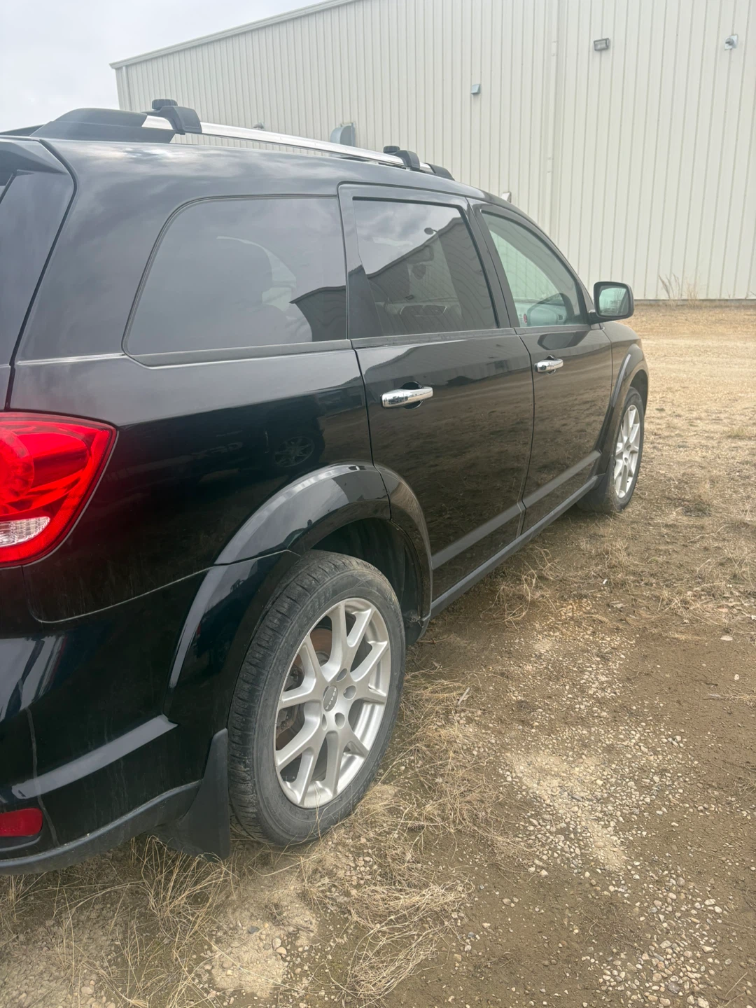 2016 Black Dodge Journey SUV - photo 4