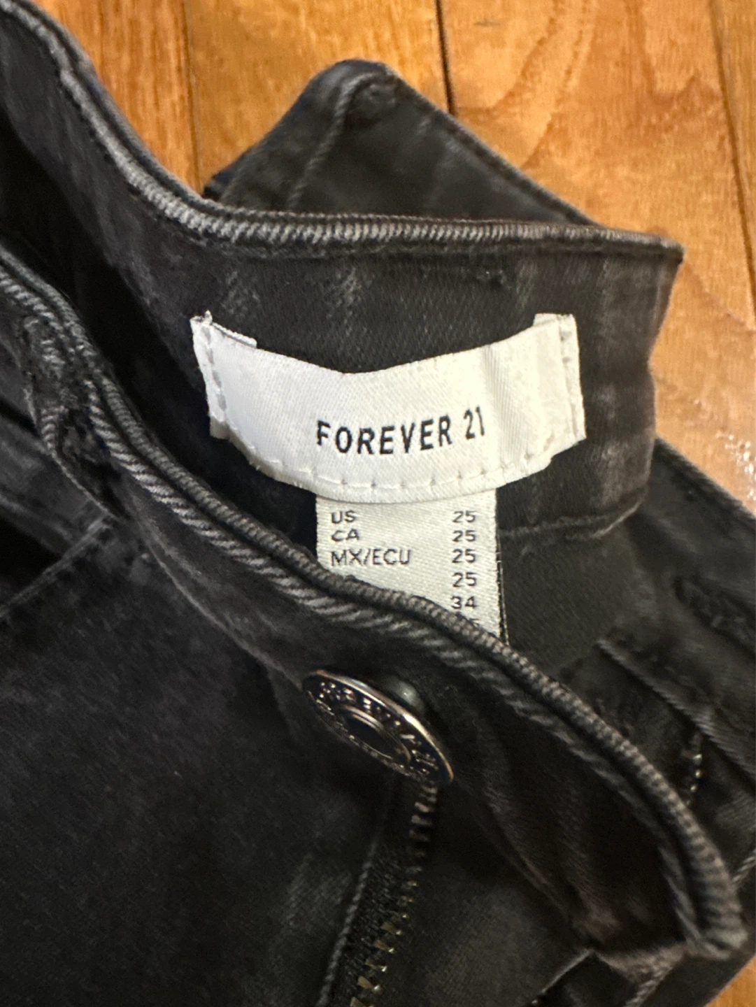 Forever 21 Black Denim Jeans Size 25 - photo 3