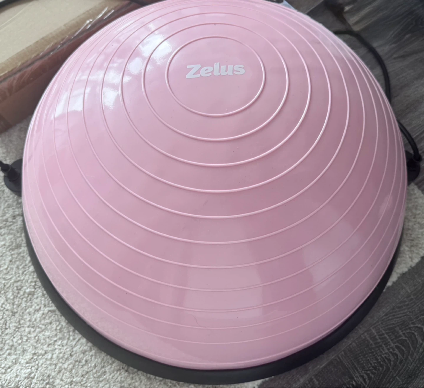 ZELUS Pink Balance Ball with Resistance Bands