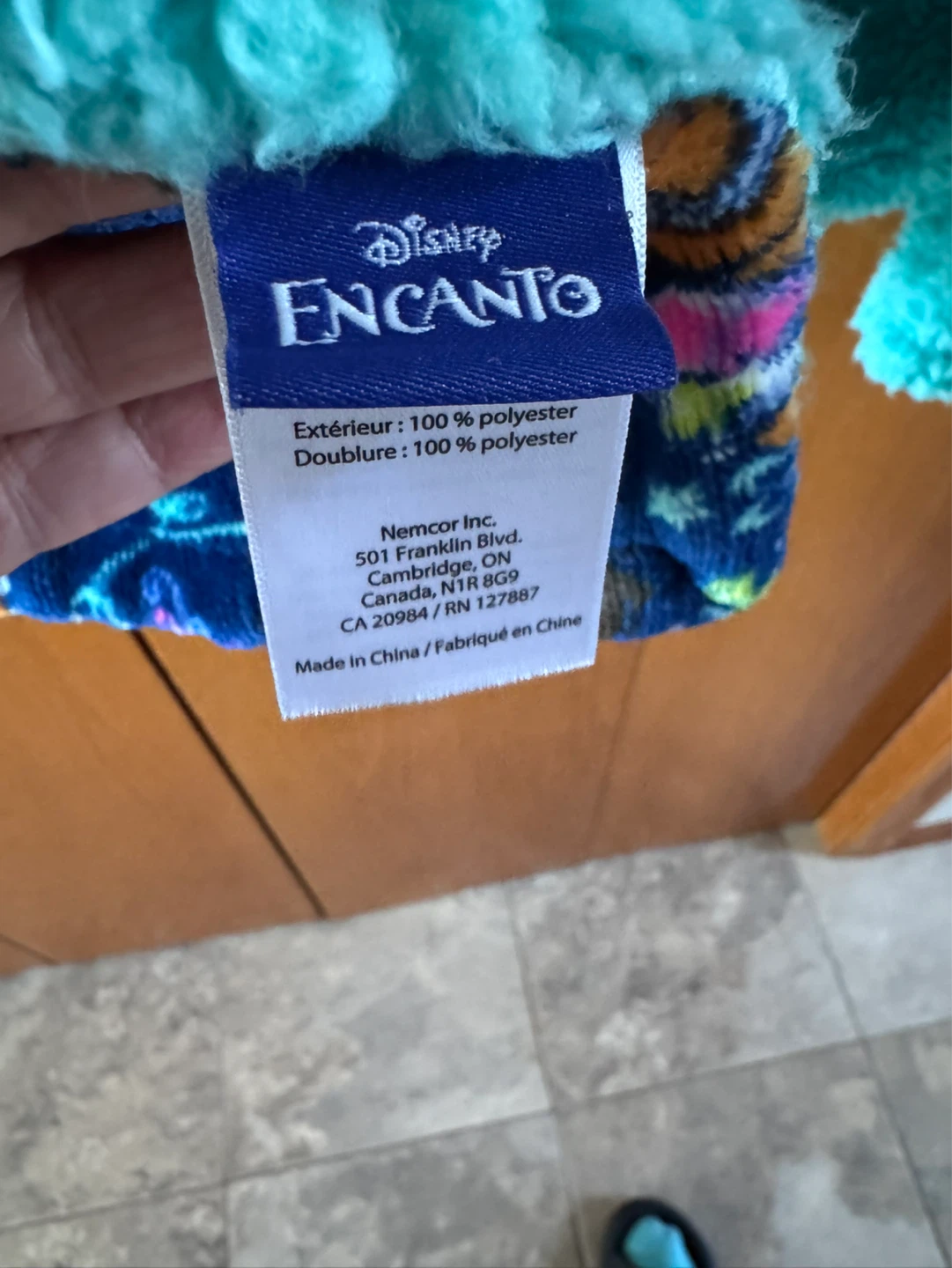 Disney Encanto Hooded Wearable Blanket - photo 4