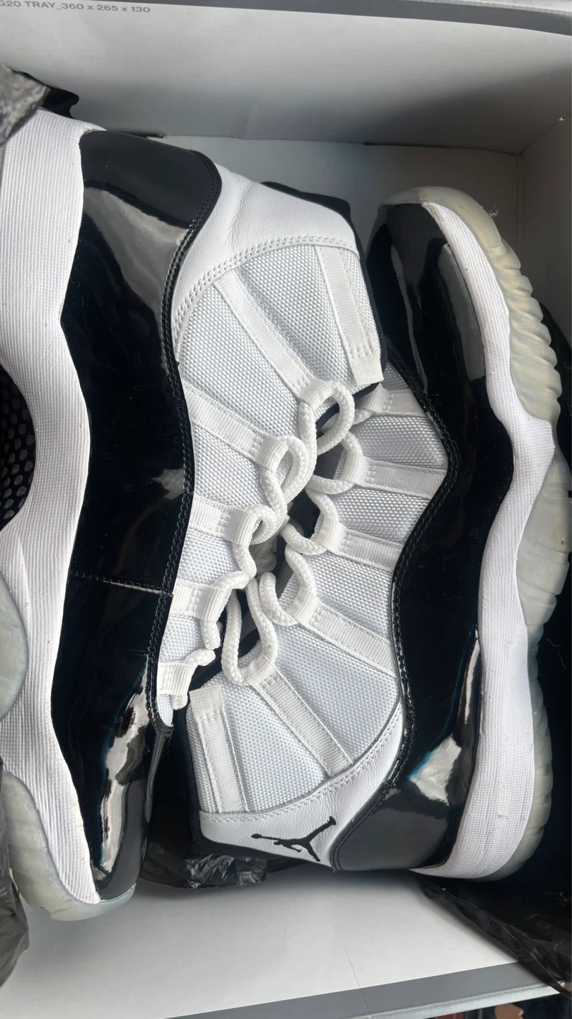 Air Jordan 11 Retro Concord - photo 4