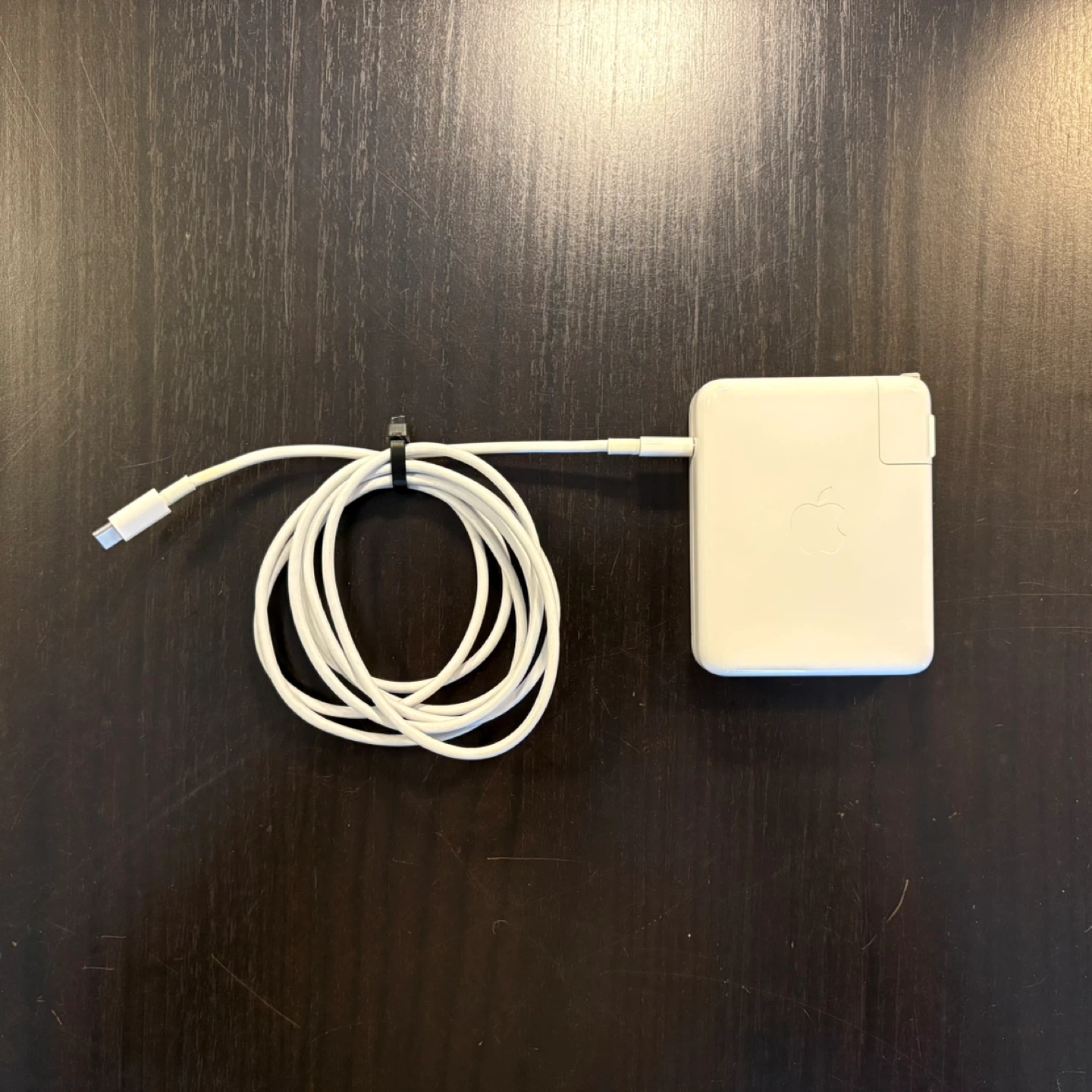 Apple 140W USB-C Power Adapter
