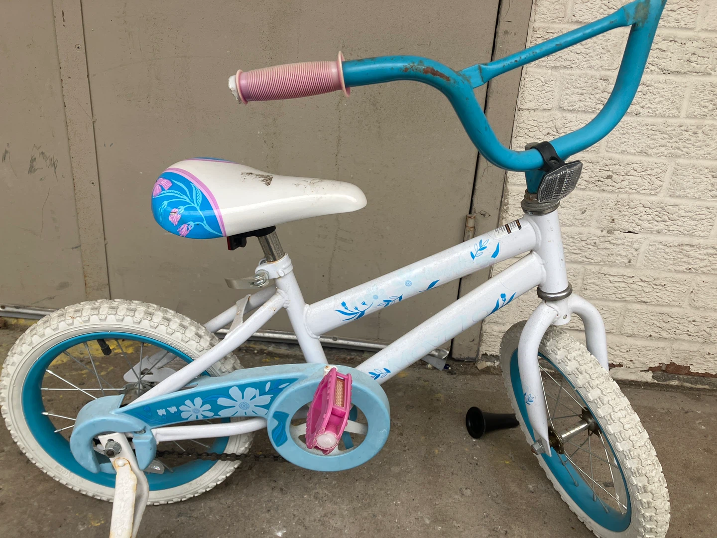 Kids' Bicycle