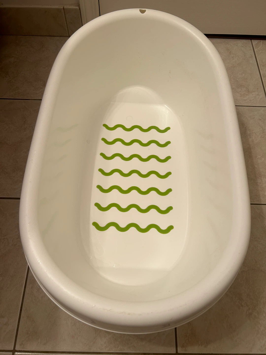 Baby bath recliner and tub - photo 3