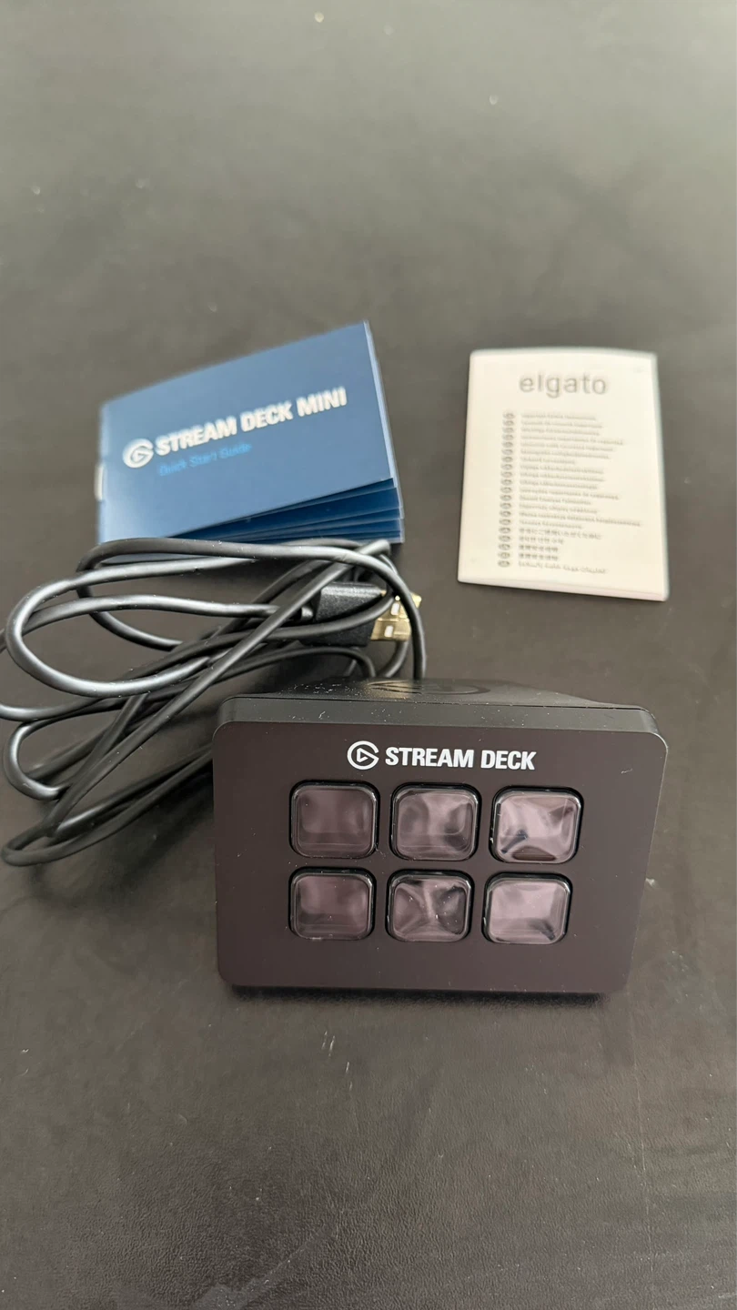 Elgato Stream Deck Mini 6-Key Live Production Controller - photo 2