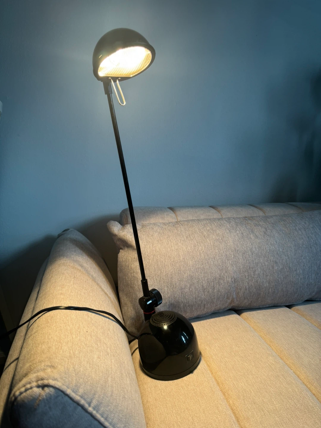 Vintage portable desk lamp/reading light. - photo 3