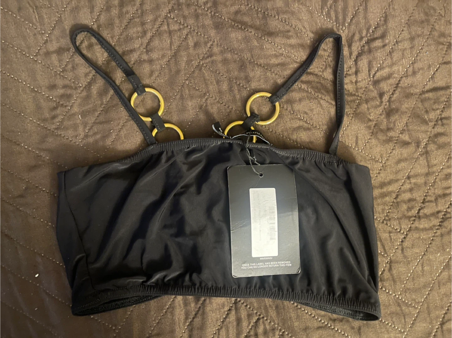 PrettyLittleThing Black Ring Detail Crop Top - photo 2