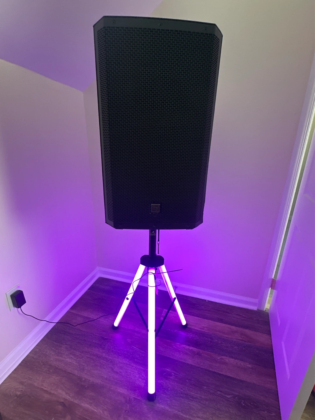 Electro-Voice ZLX G2 Powered Loudspeaker