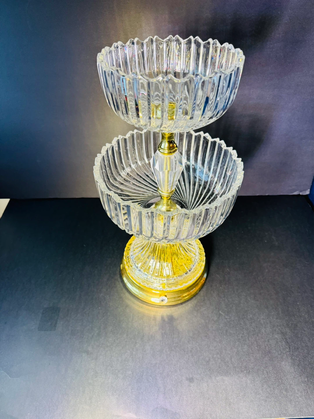 2-Tier Crystal & Gold Serving Stand - photo 2