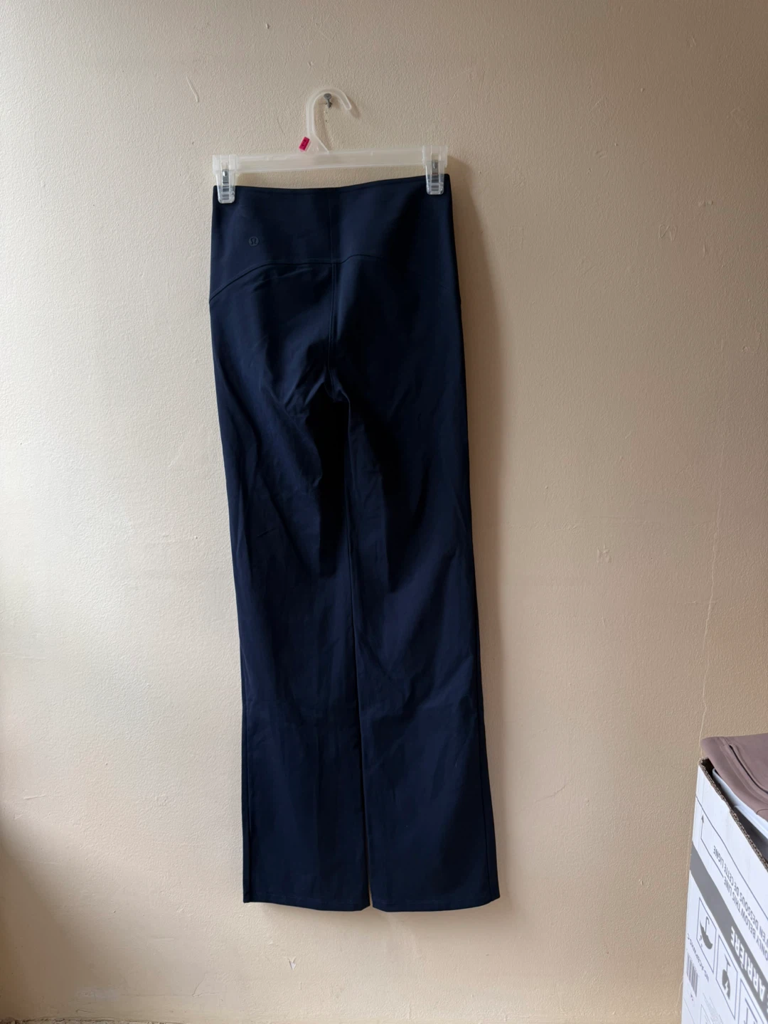 Lululemon Pants - photo 3
