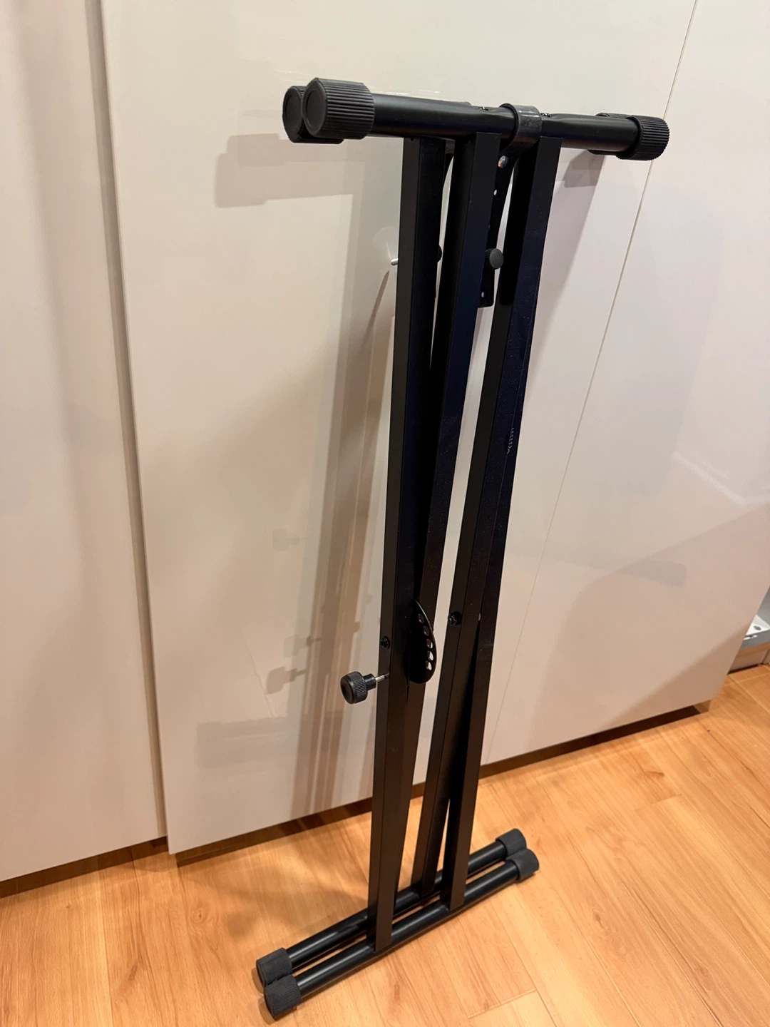 Black X-Style Keyboard Stand - photo 3