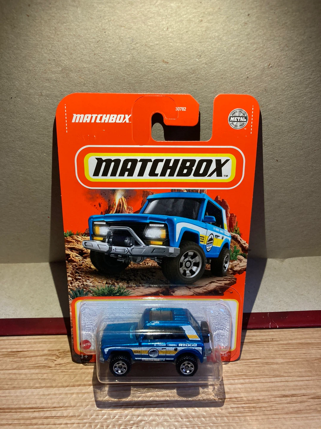 Matchbox / MBX Field Car / Blue