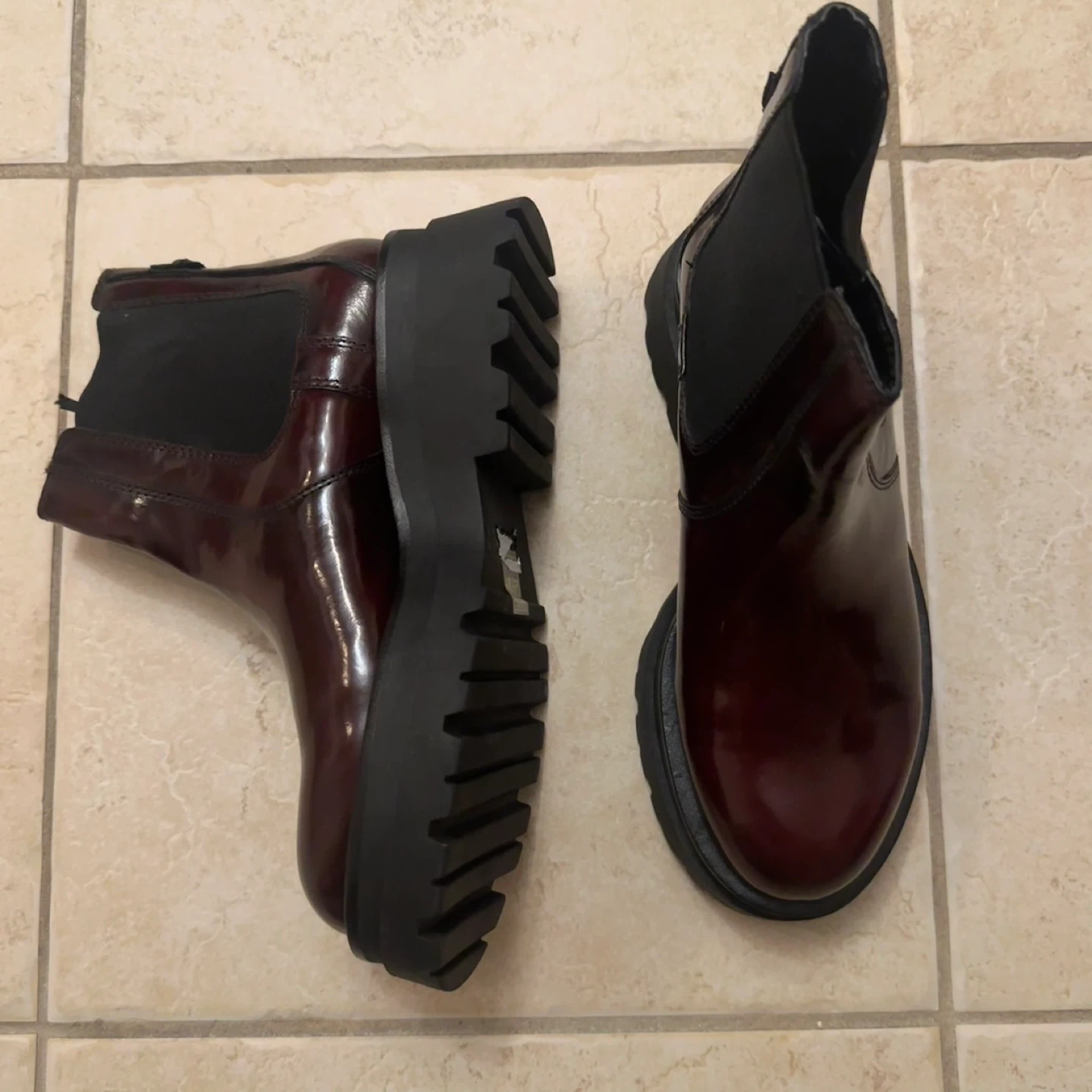 Chelsea Boots Burgundy Lug Sole - photo 4