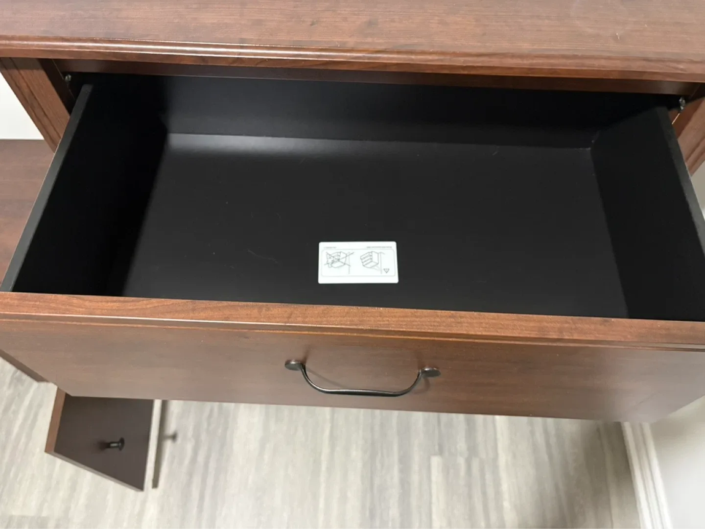 Brown Wooden Dresser - photo 2