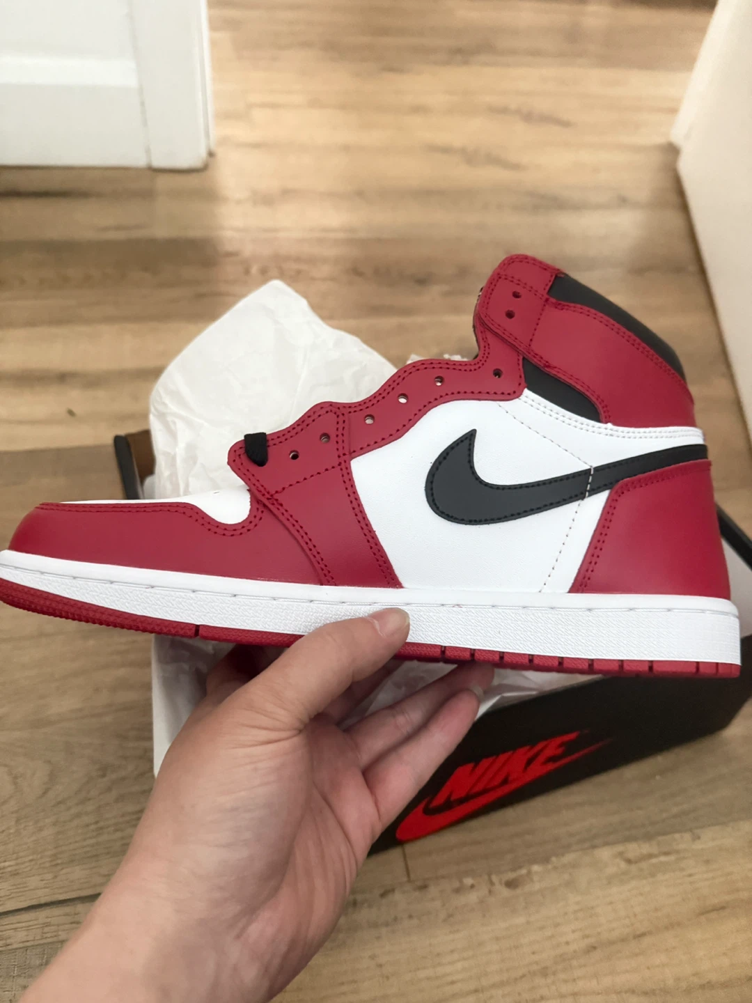 Air Jordan 1 Retro High OG Men's Shoes - photo 2