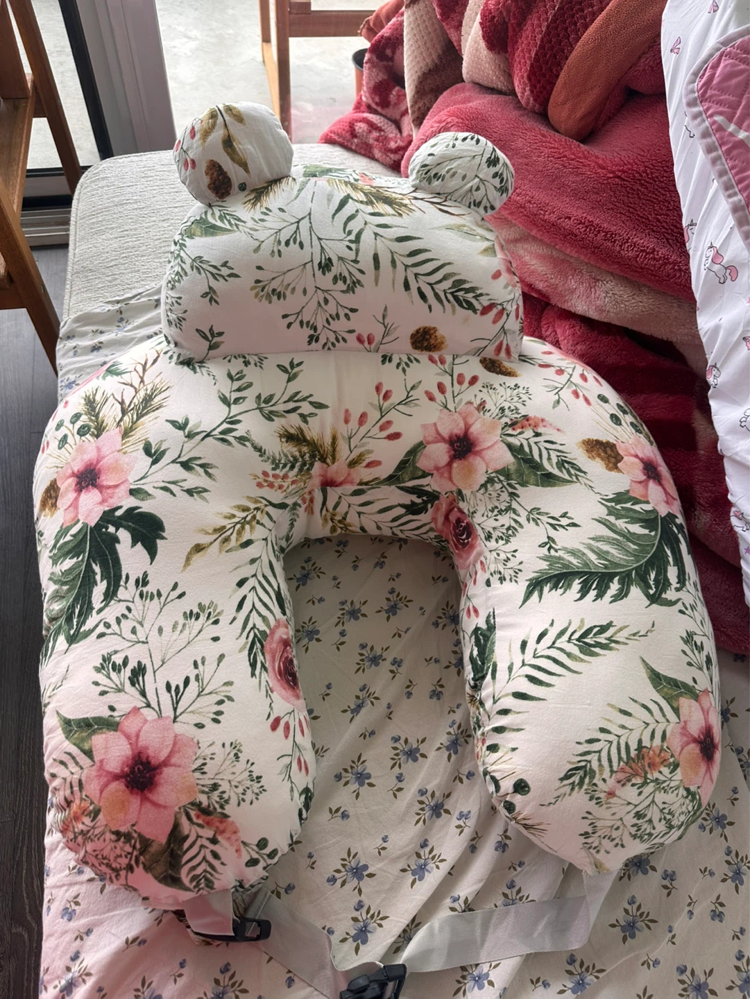 Floral Baby Feeding Pillow
