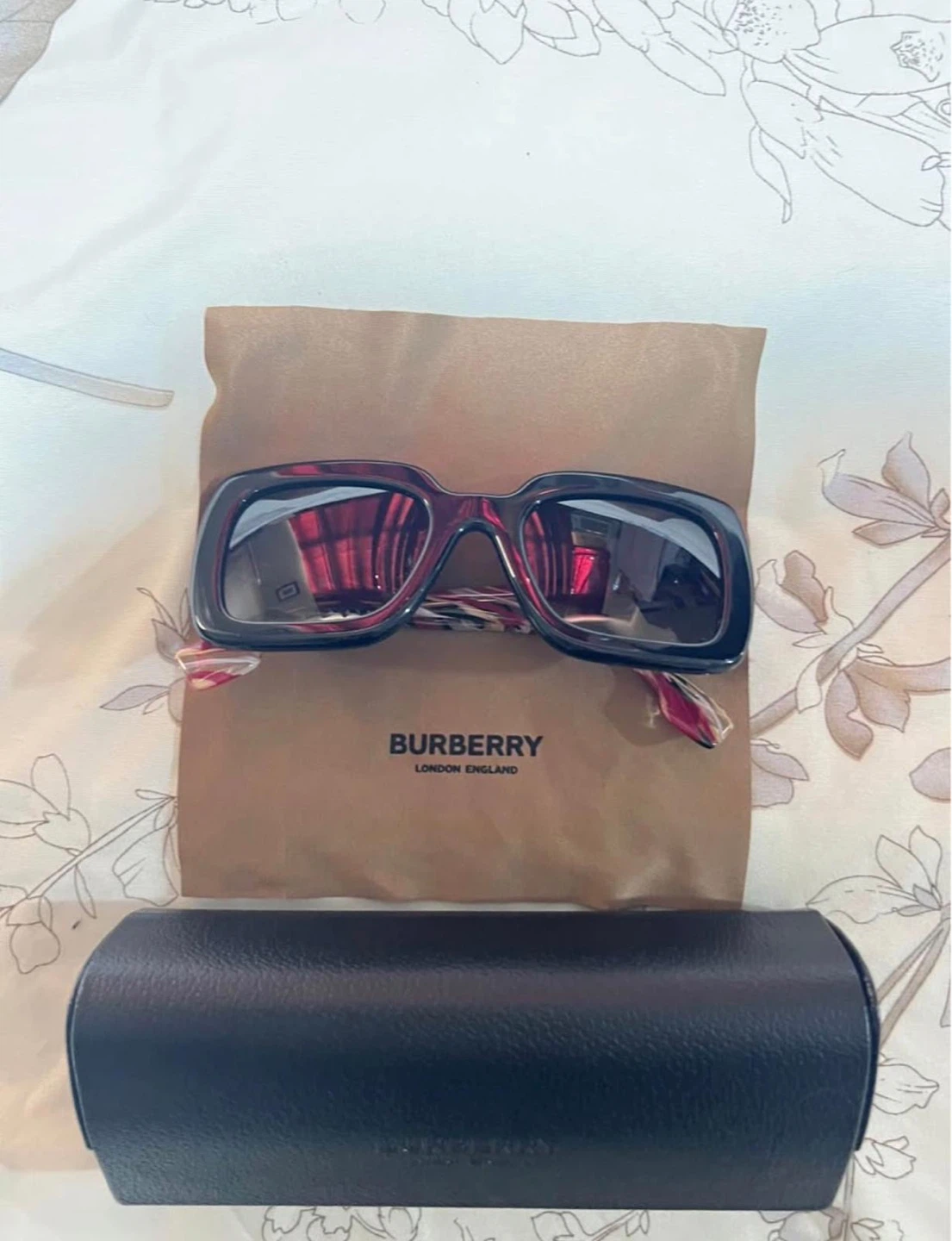 Burberry Sunglasses