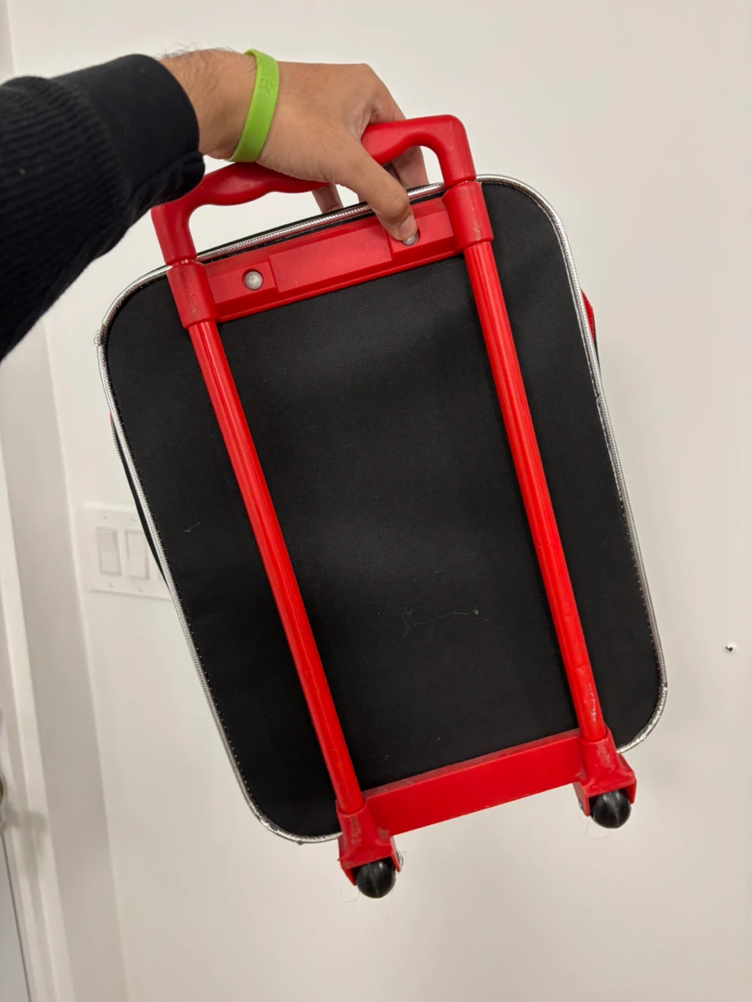 Disney Pixar Cars Rolling Luggage - photo 3