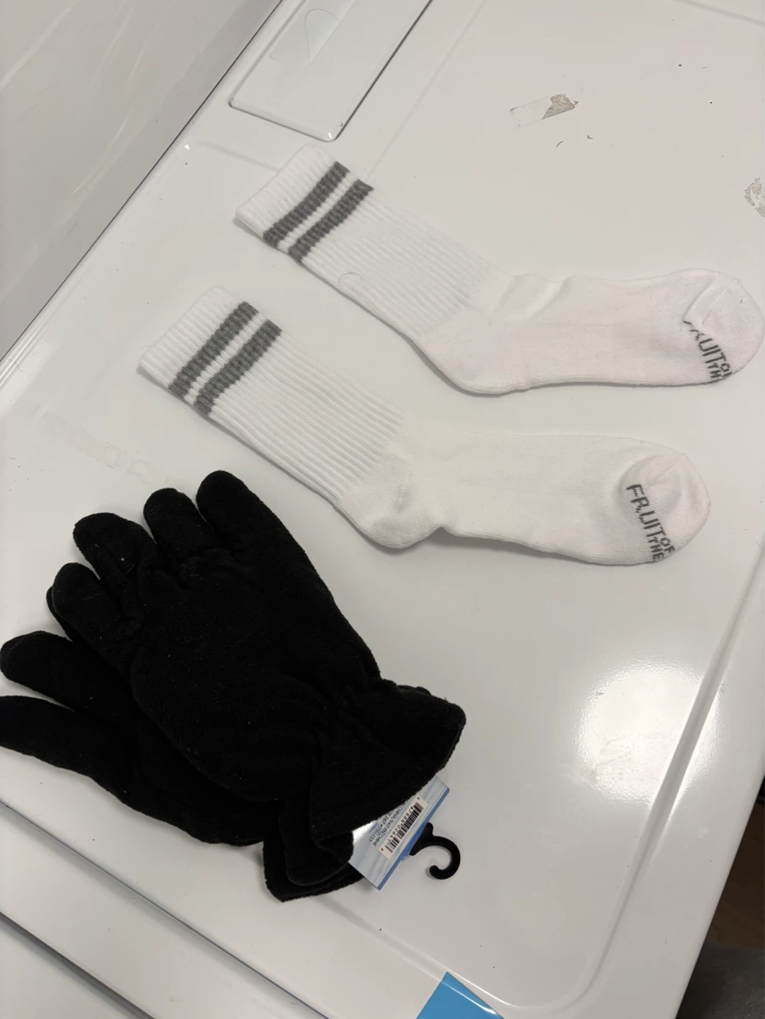 Fruit of the Loom White Socks & Black Fleece Gloves - photo 2
