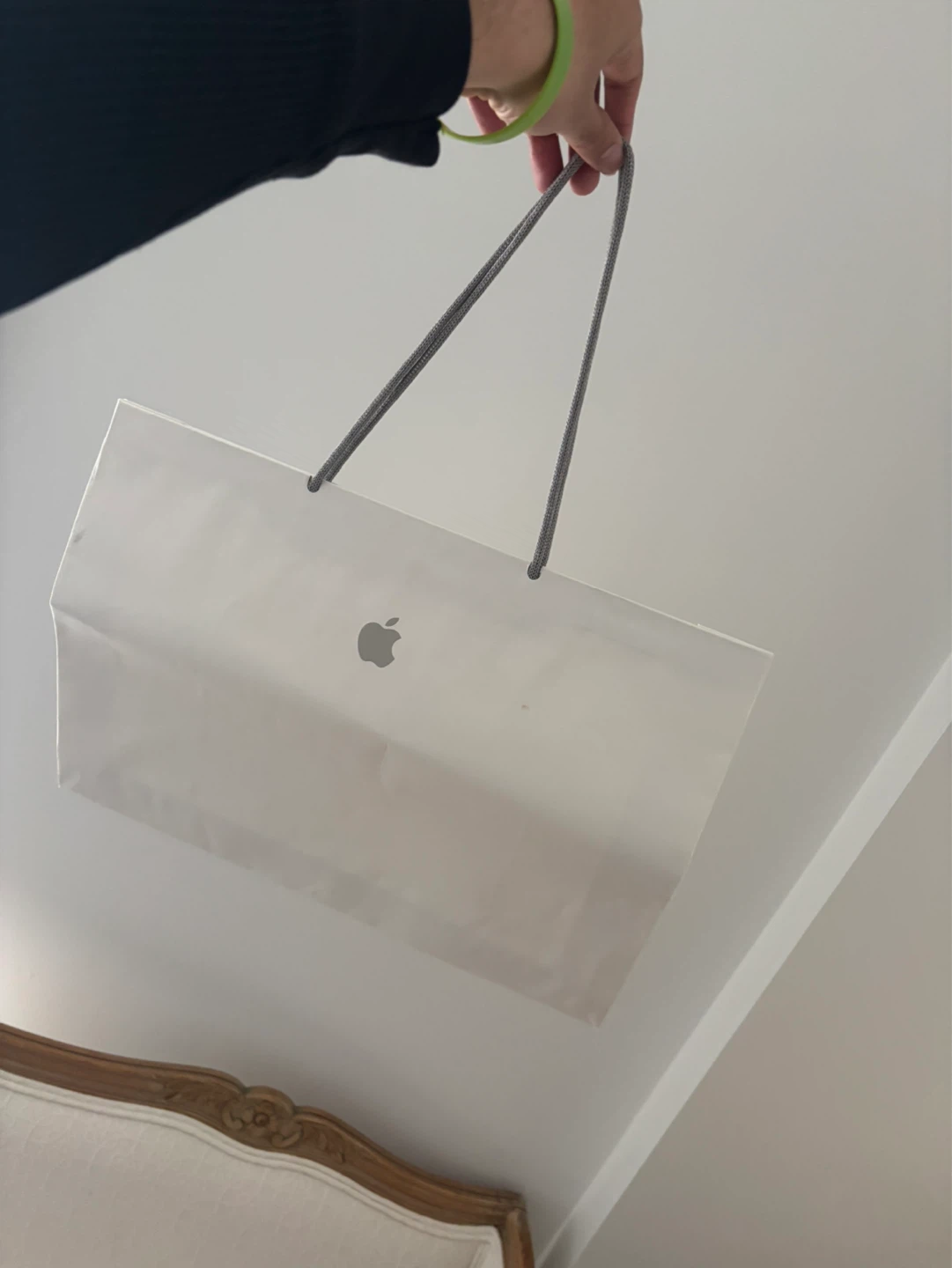 Apple Shopping Bag - photo 2