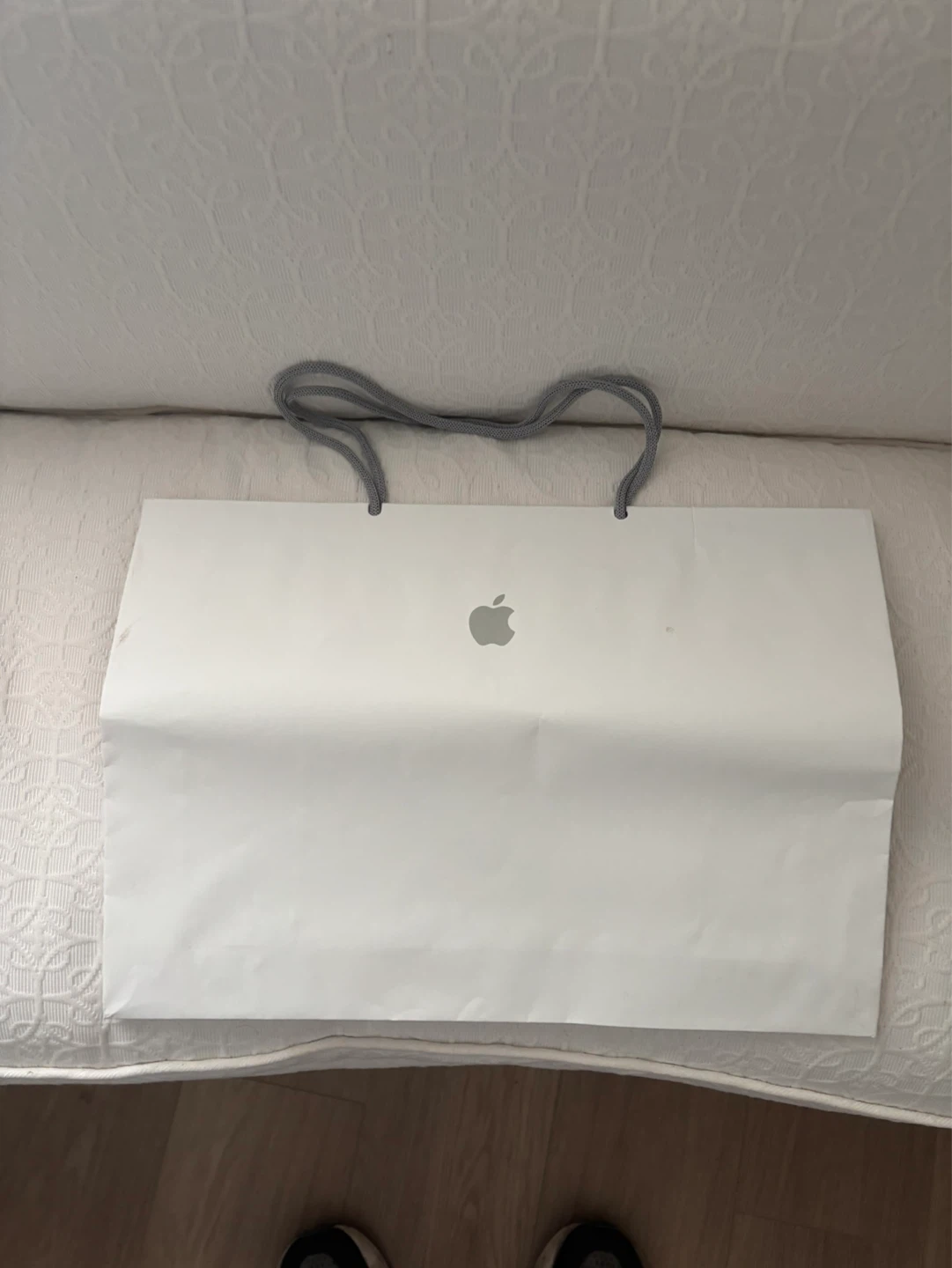Apple Shopping Bag