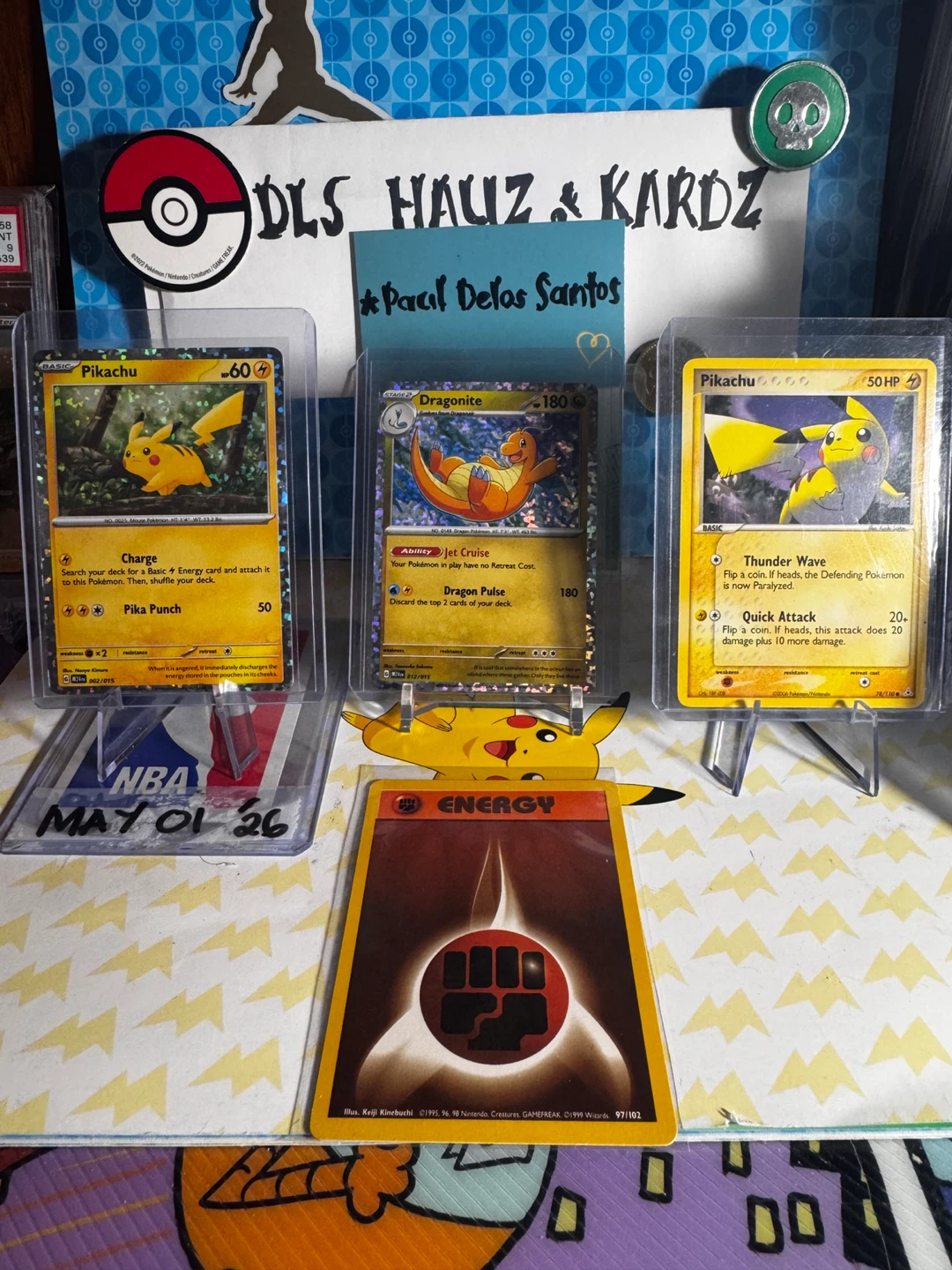 Pokemon Trading Cards Lot - Pikachu, Dragonite