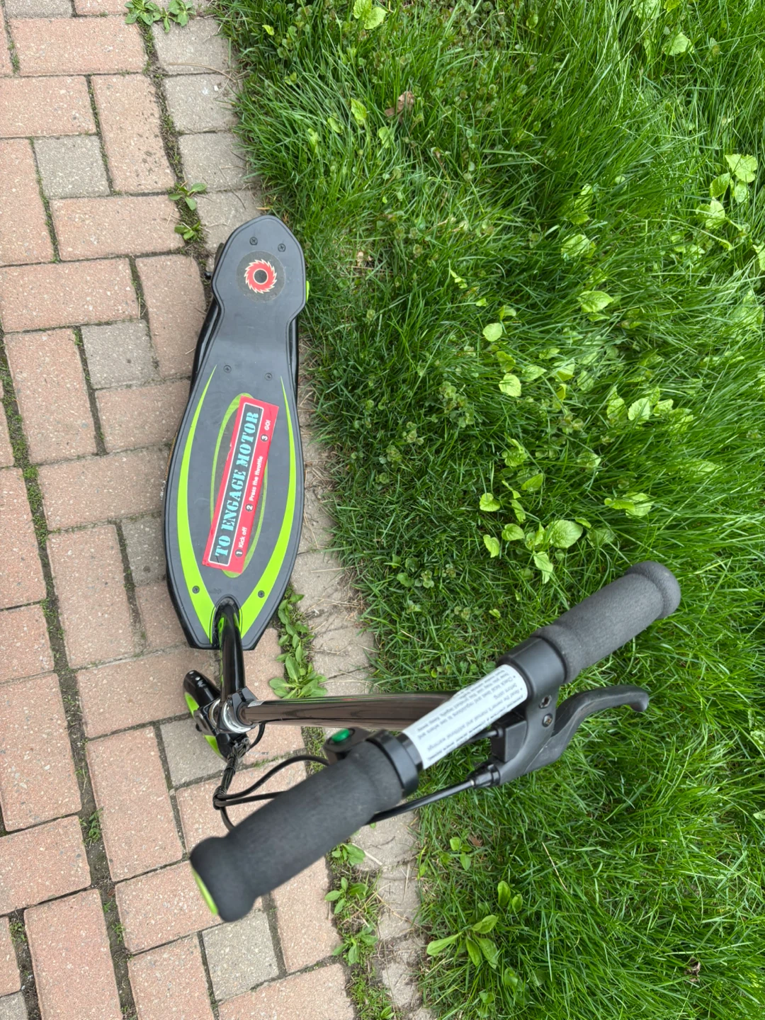 Razor Electric Scooter - photo 2