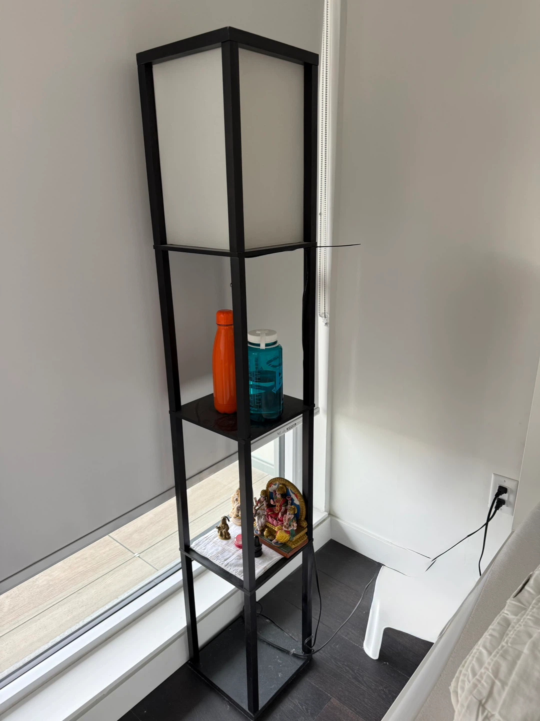 Black Floor Lamp with Shelves - photo 3