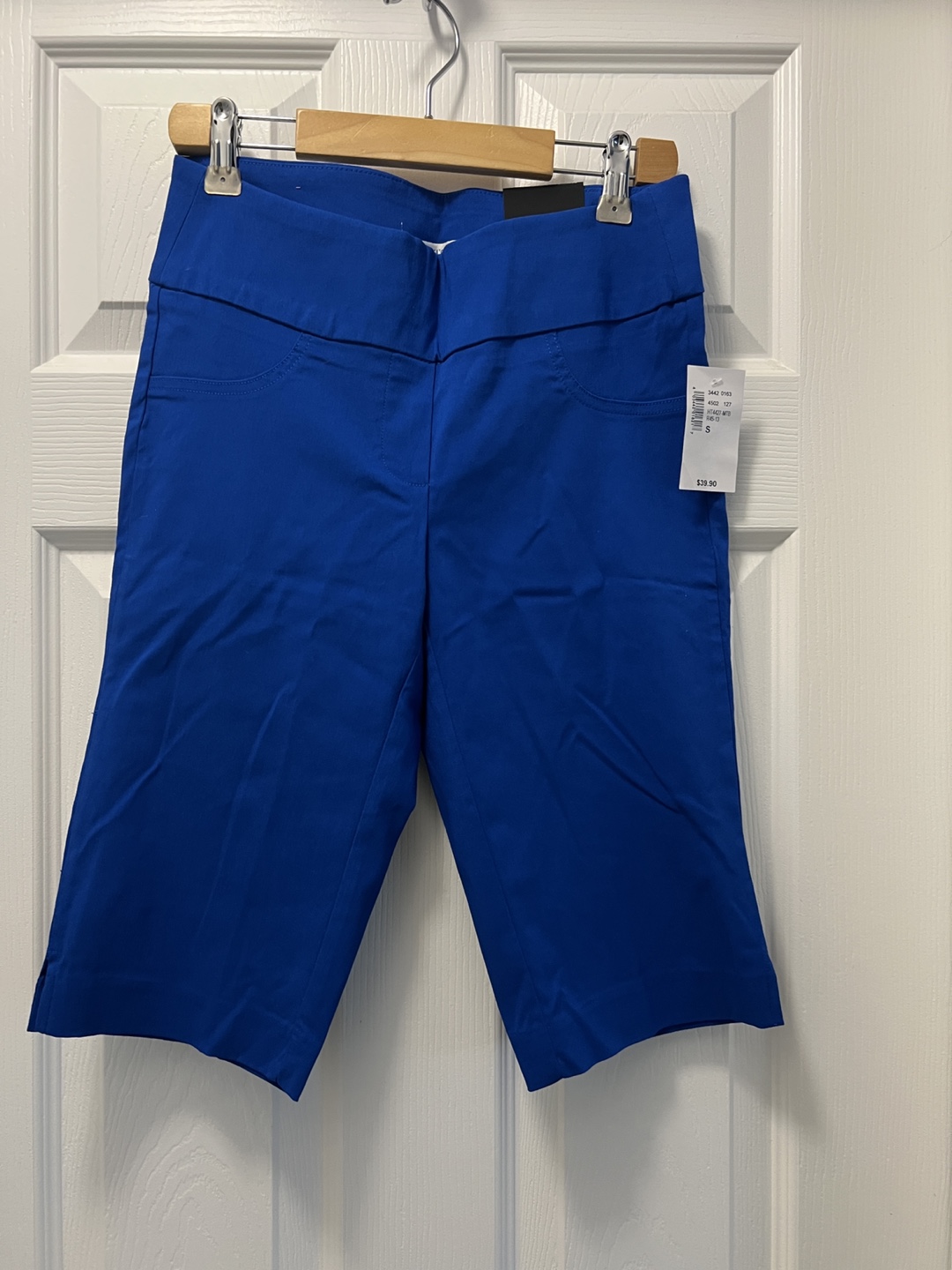 Brand new Blue Knee-Length Pants Size S