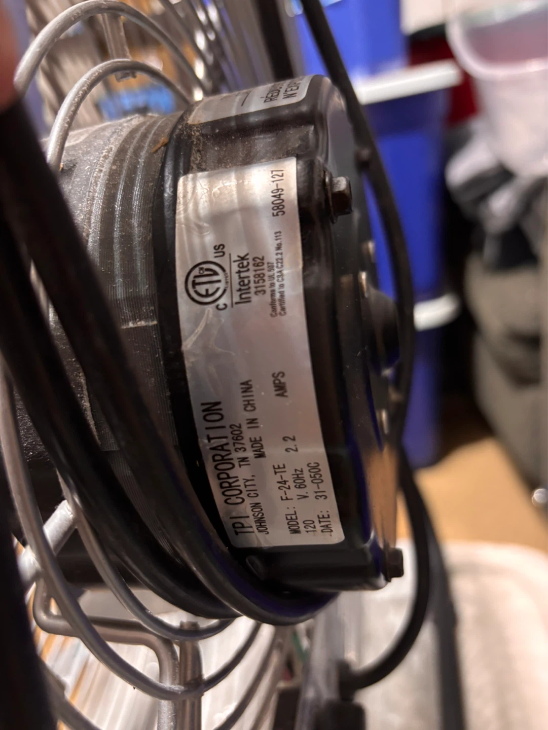 TPI Corporation P-24-TE Floor Fan - photo 2