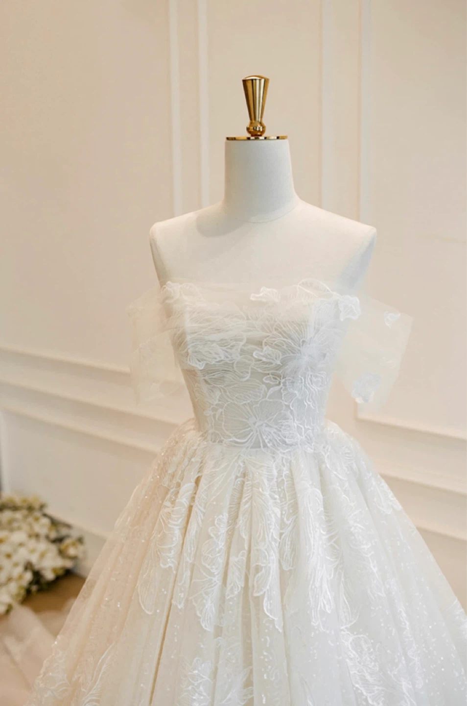 Wedding dress + matching veil