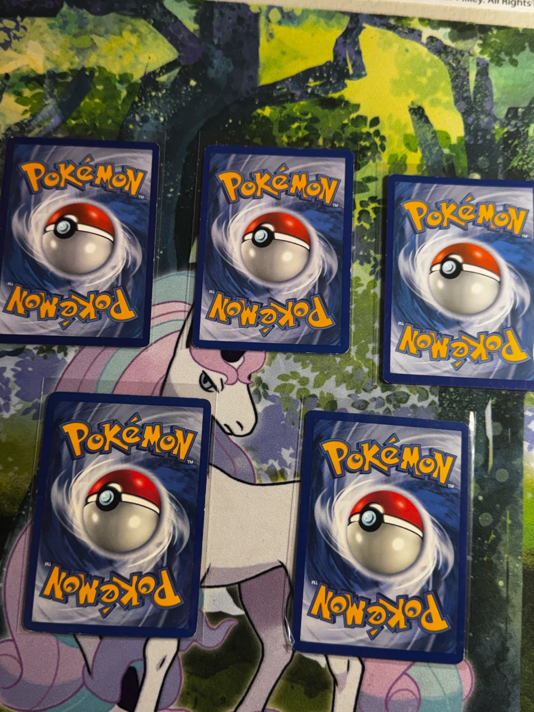 Pokemon Trading Cards lot of 5 cards - photo 2