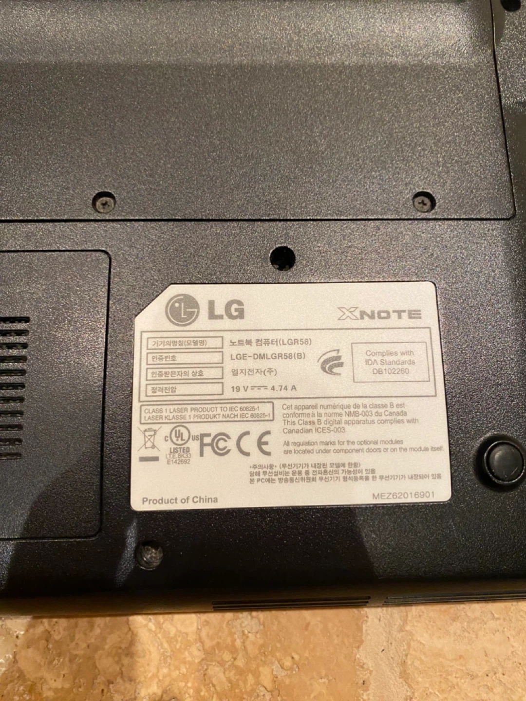 XNOTE Laptop with Charger - photo 5