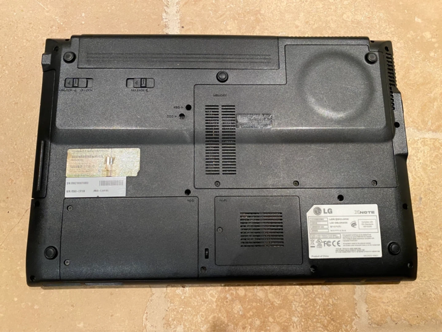 XNOTE Laptop with Charger - photo 4