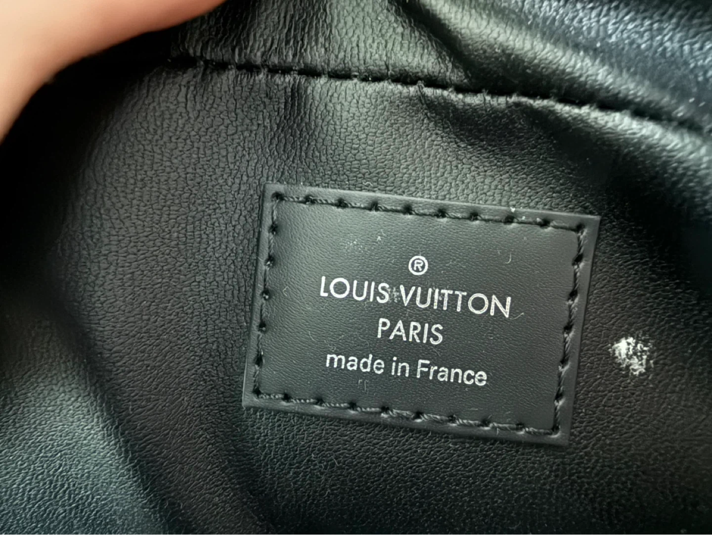 Louis Vuitton Monogram Pouch - photo 5