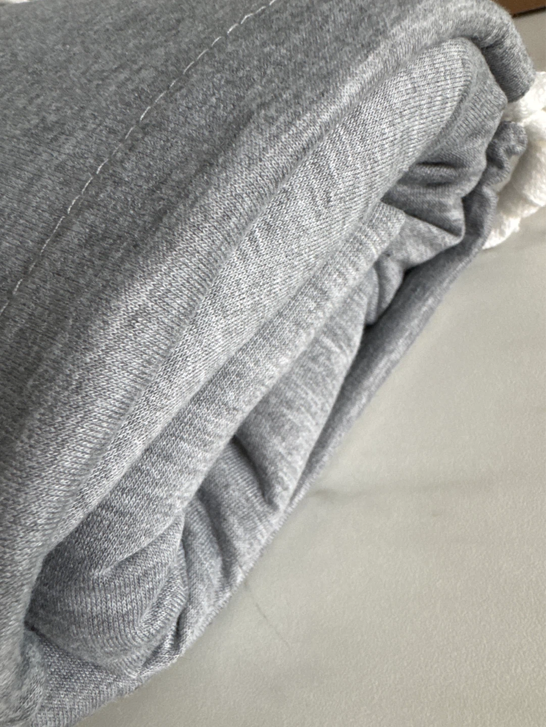 KeaBabies Original Baby Wrap Carrier - Classic Gray - photo 3