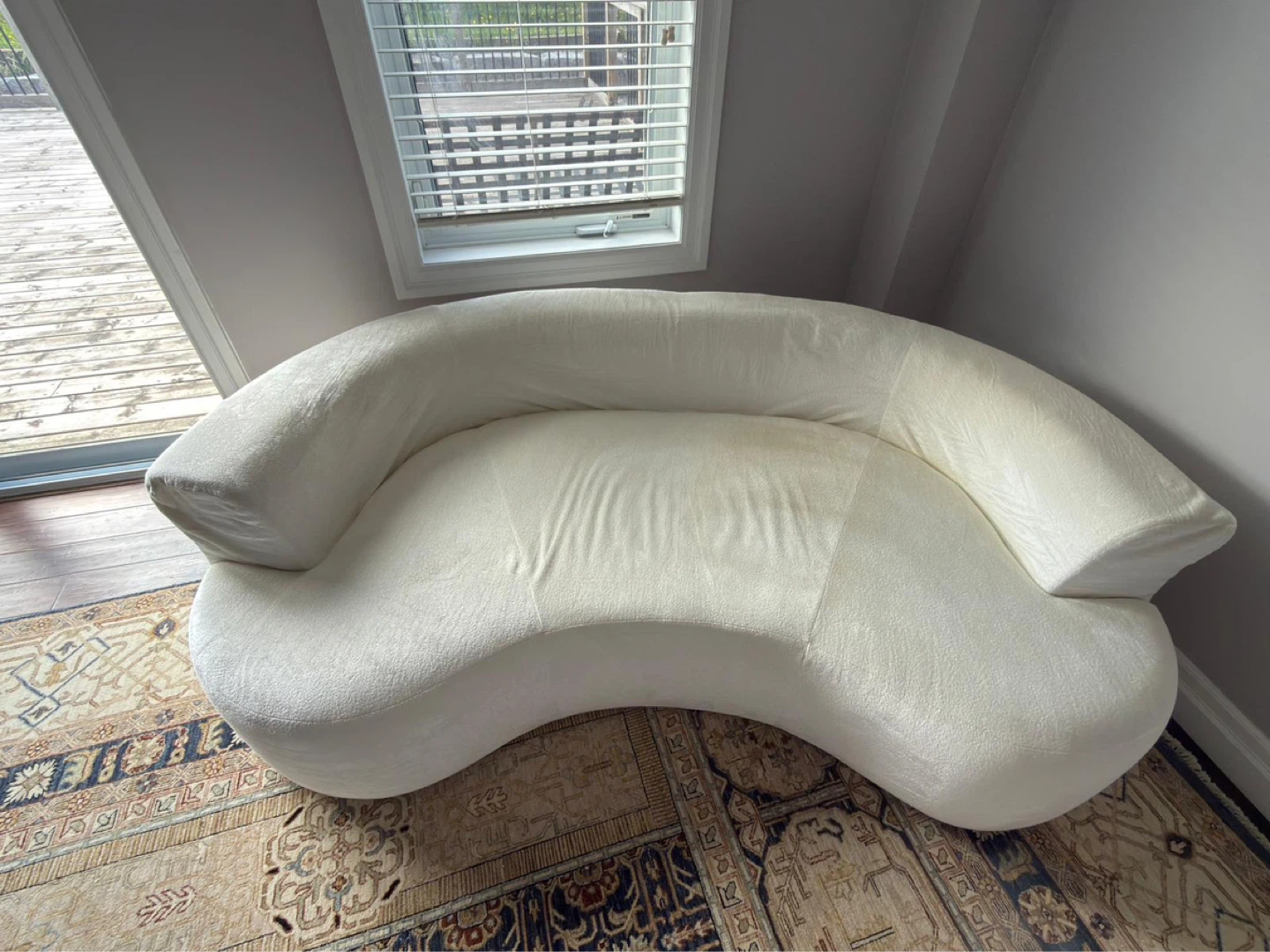 Curved Cloud Cream Sofa - photo 2