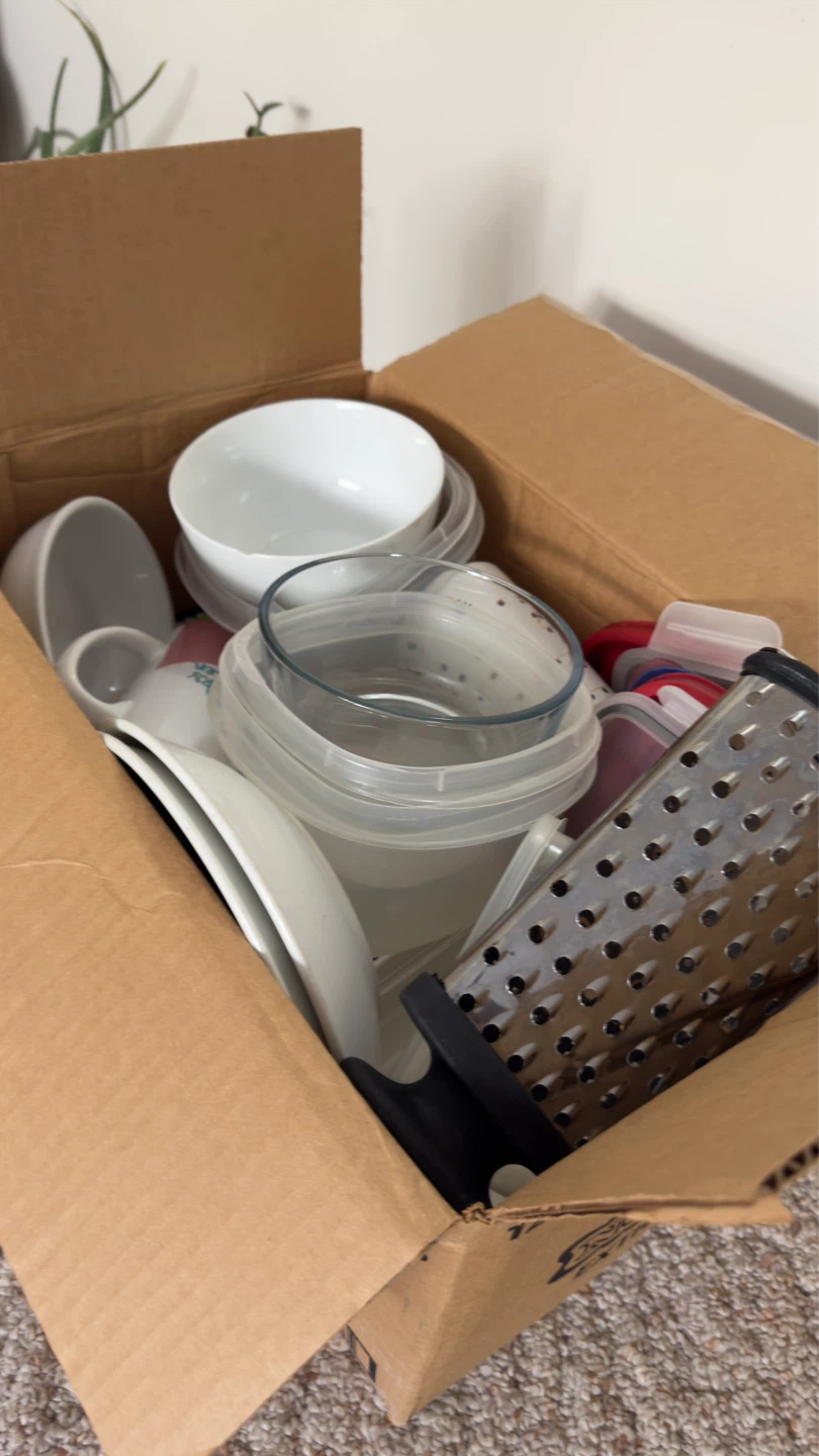 Kitchenware and Utensils Bundle - photo 2