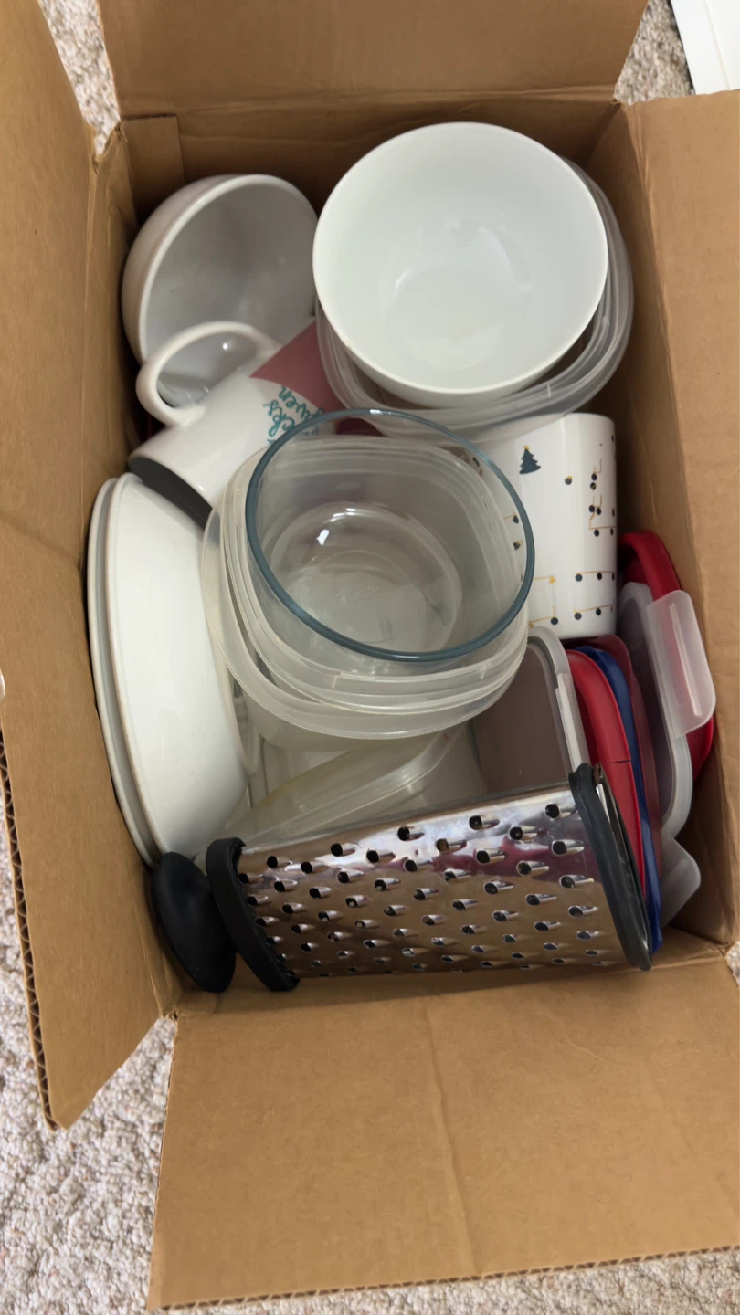 Kitchenware and Utensils Bundle - photo 3