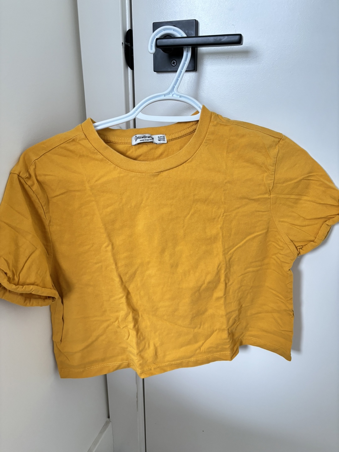 Stradivarius Yellow Cropped T-Shirt Size XS